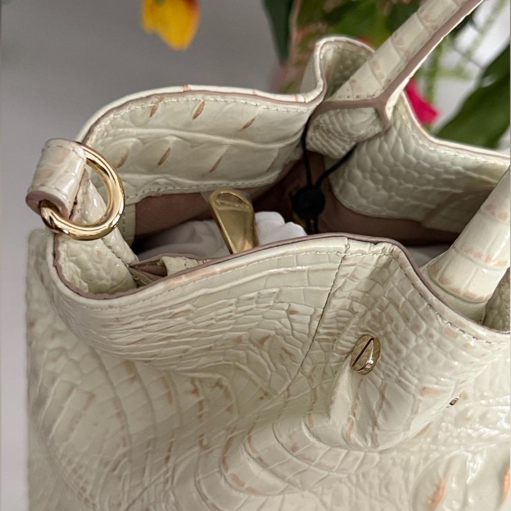 Brahmin Small Mallory Crystal ~ RARE NWT - Picture 3 of 14